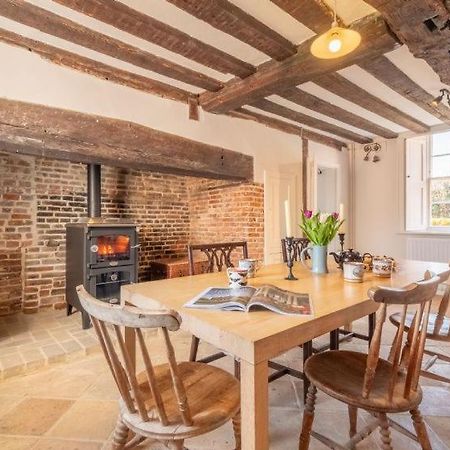River House Kersey Bagian luar foto