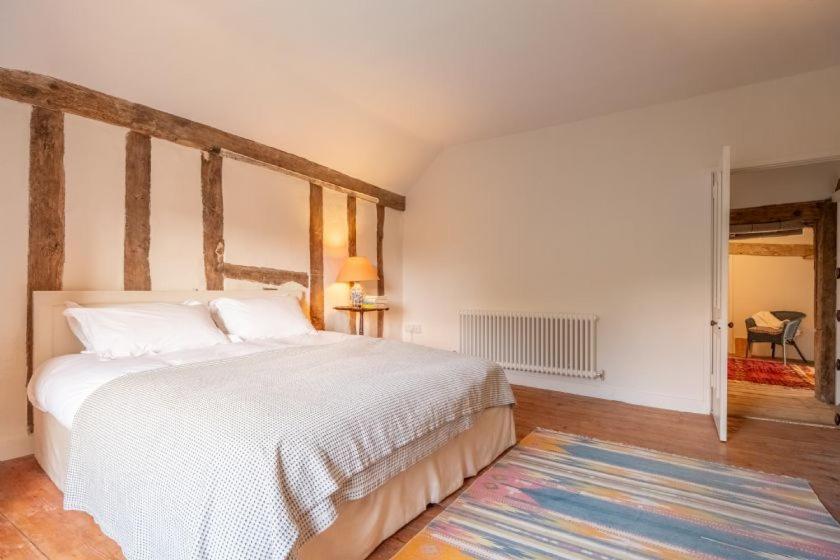 River House Kersey Bagian luar foto