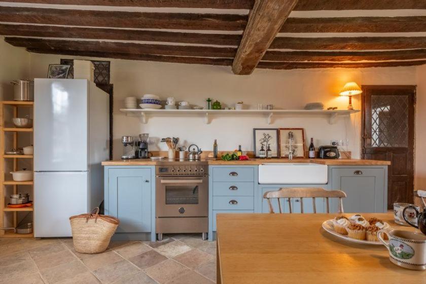 River House Kersey Bagian luar foto